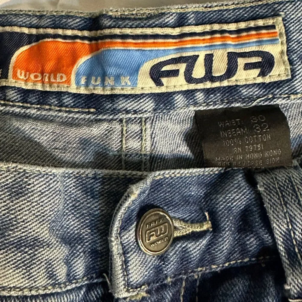Free world Funk Jeans Waist 30 Inseam 31 Inches Vintage Hi-Rise